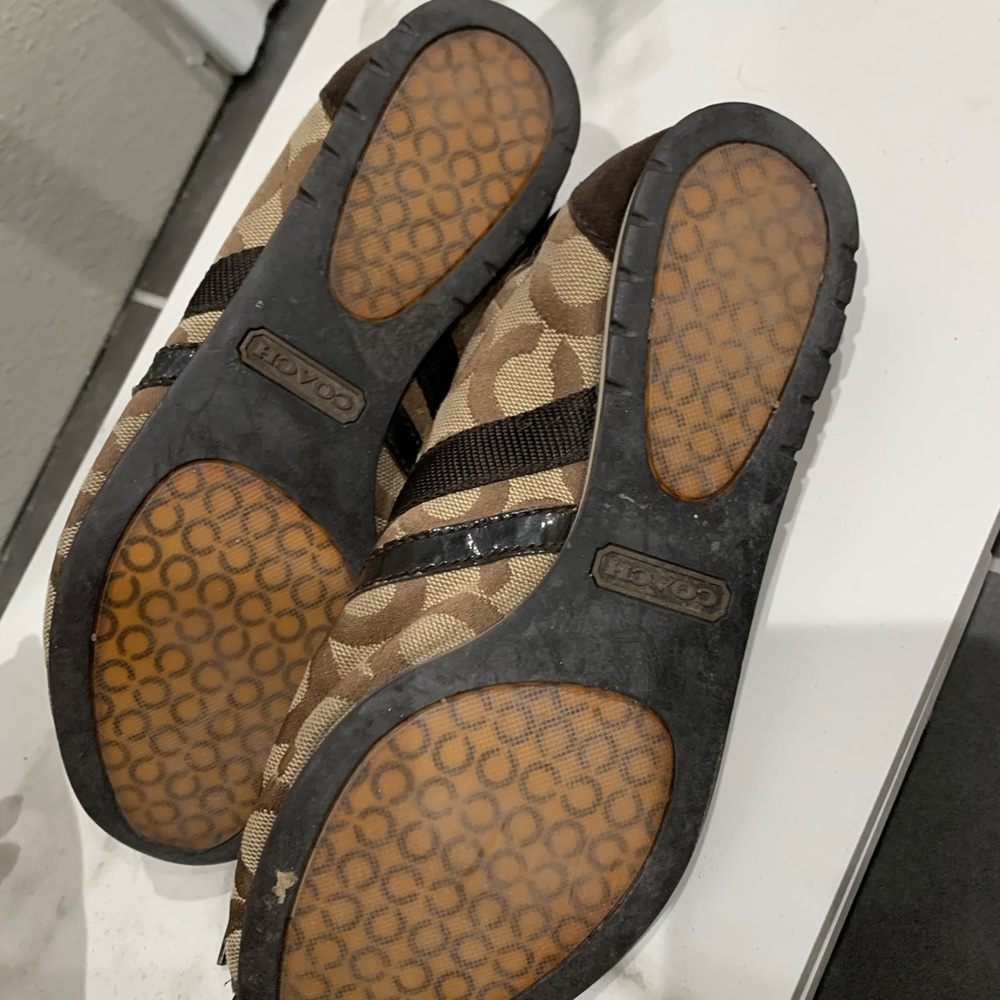 Coach shoes - Picture 2 of 3